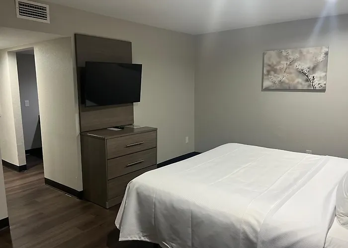 Quality Suites Wildwood - The Villages